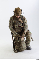  Photos Frankie Perry Army USA Recon - Poses kneeling whole body 0016.jpg